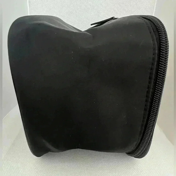 BURBERRY Fragrance | travel case/bag - Picture 5 of 16